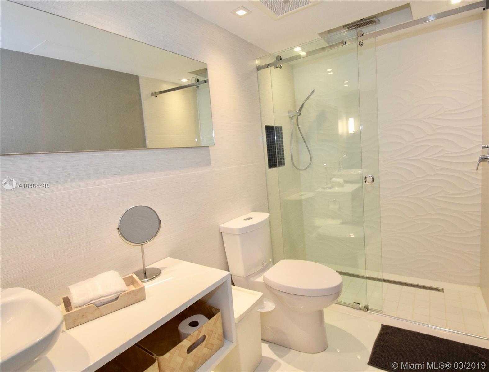 Small Image of 2301 Collins Ave, Miami Beach, FL 33139, USA Number 16