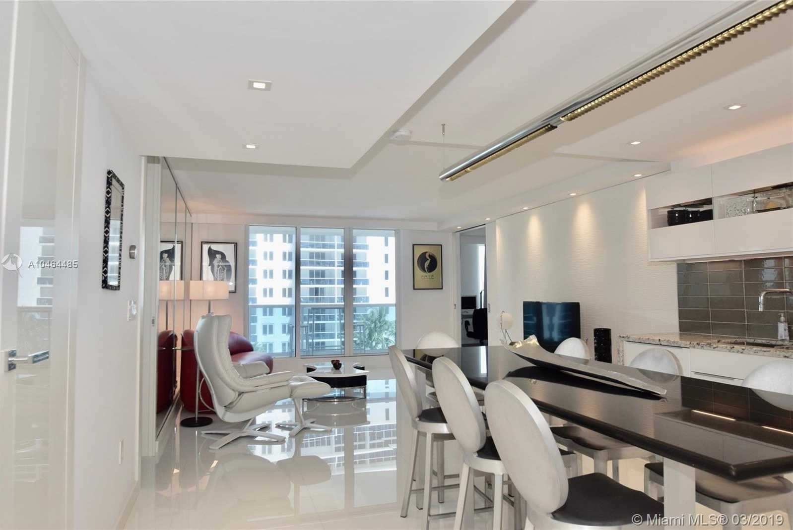 Small Image of 2301 Collins Ave, Miami Beach, FL 33139, USA Number 5