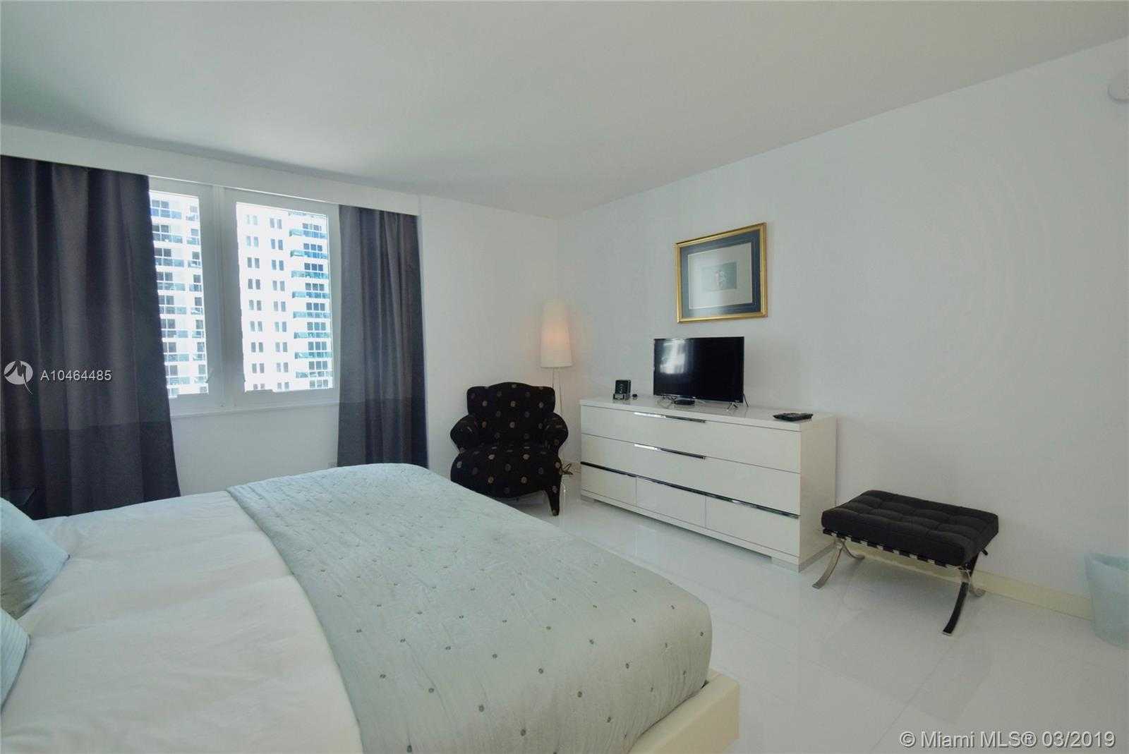 Small Image of 2301 Collins Ave, Miami Beach, FL 33139, USA Number 9