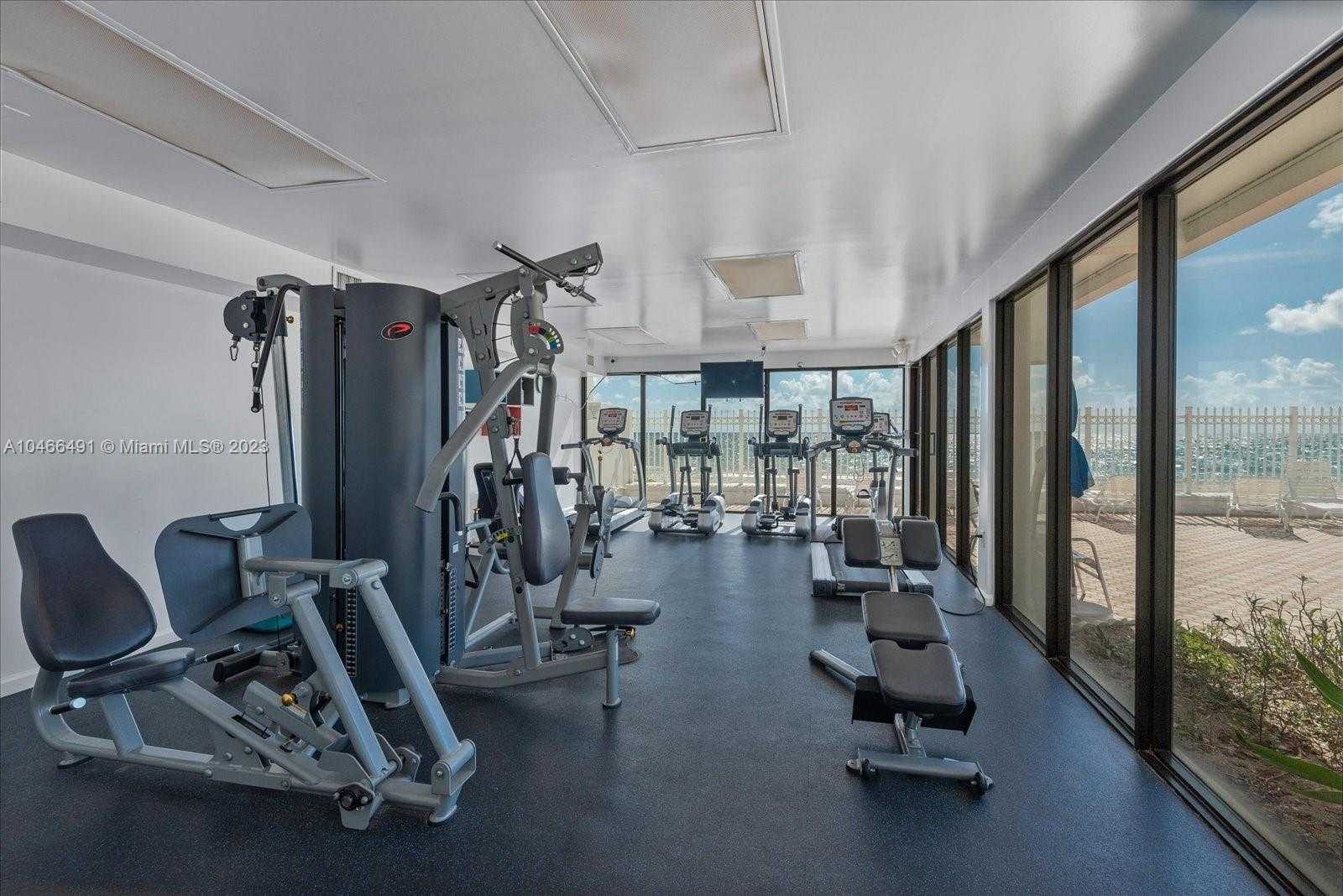 Small Image of 3505 SOUTH OCEAN DR #421, Hollywood Number 13