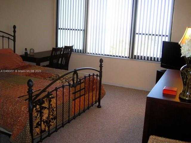Small Image of 3505 SOUTH OCEAN DR #421, Hollywood Number 5