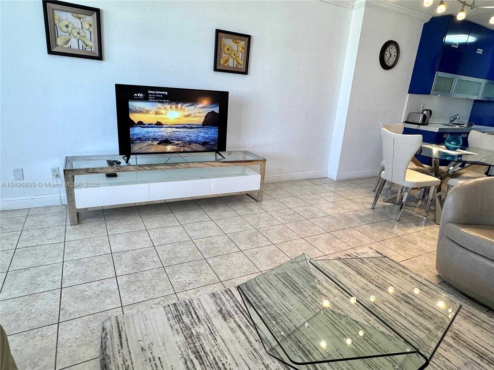 Small Image of 100 LINCOLN RD #1423, Miami Beach Number 10