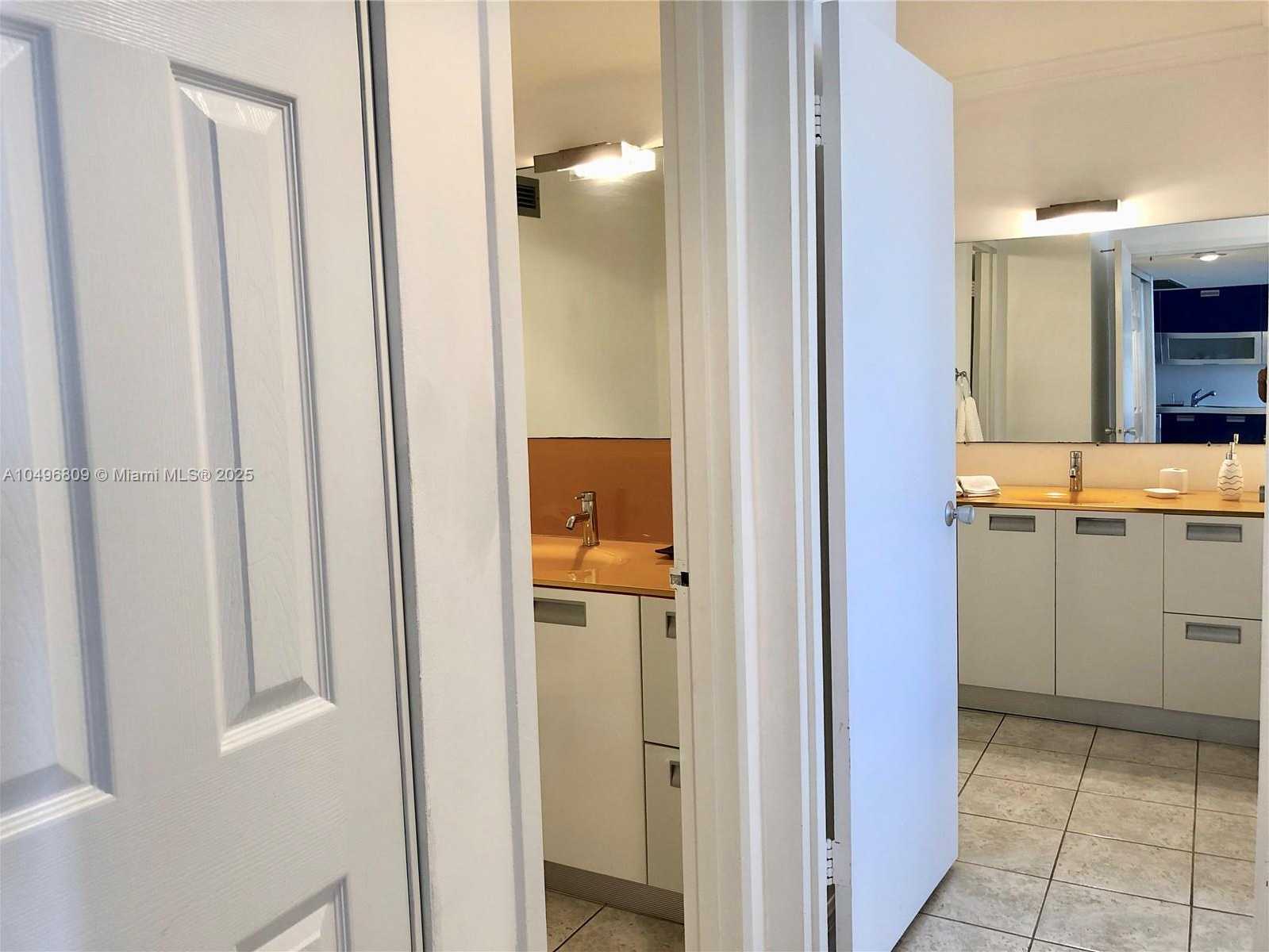 Small Image of 100 LINCOLN RD #1423, Miami Beach Number 15