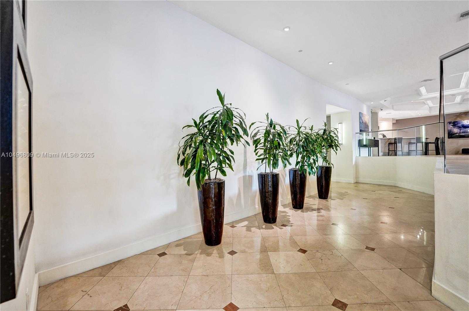 Small Image of 100 LINCOLN RD #1423, Miami Beach Number 39