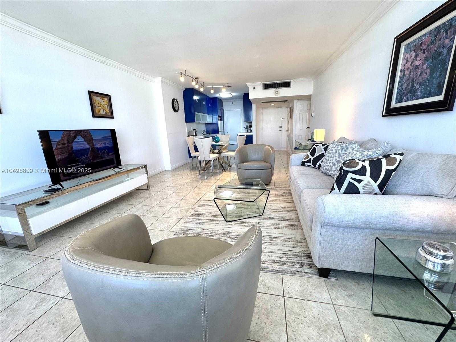 Small Image of 100 LINCOLN RD #1423, Miami Beach Number 4