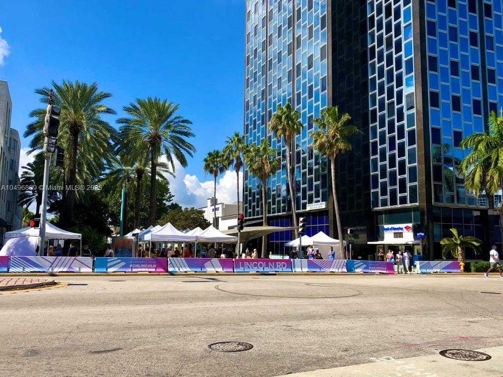 Small Image of 100 LINCOLN RD #1423, Miami Beach Number 47