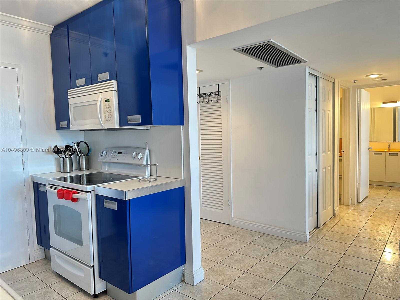 Small Image of 100 LINCOLN RD #1423, Miami Beach Number 6