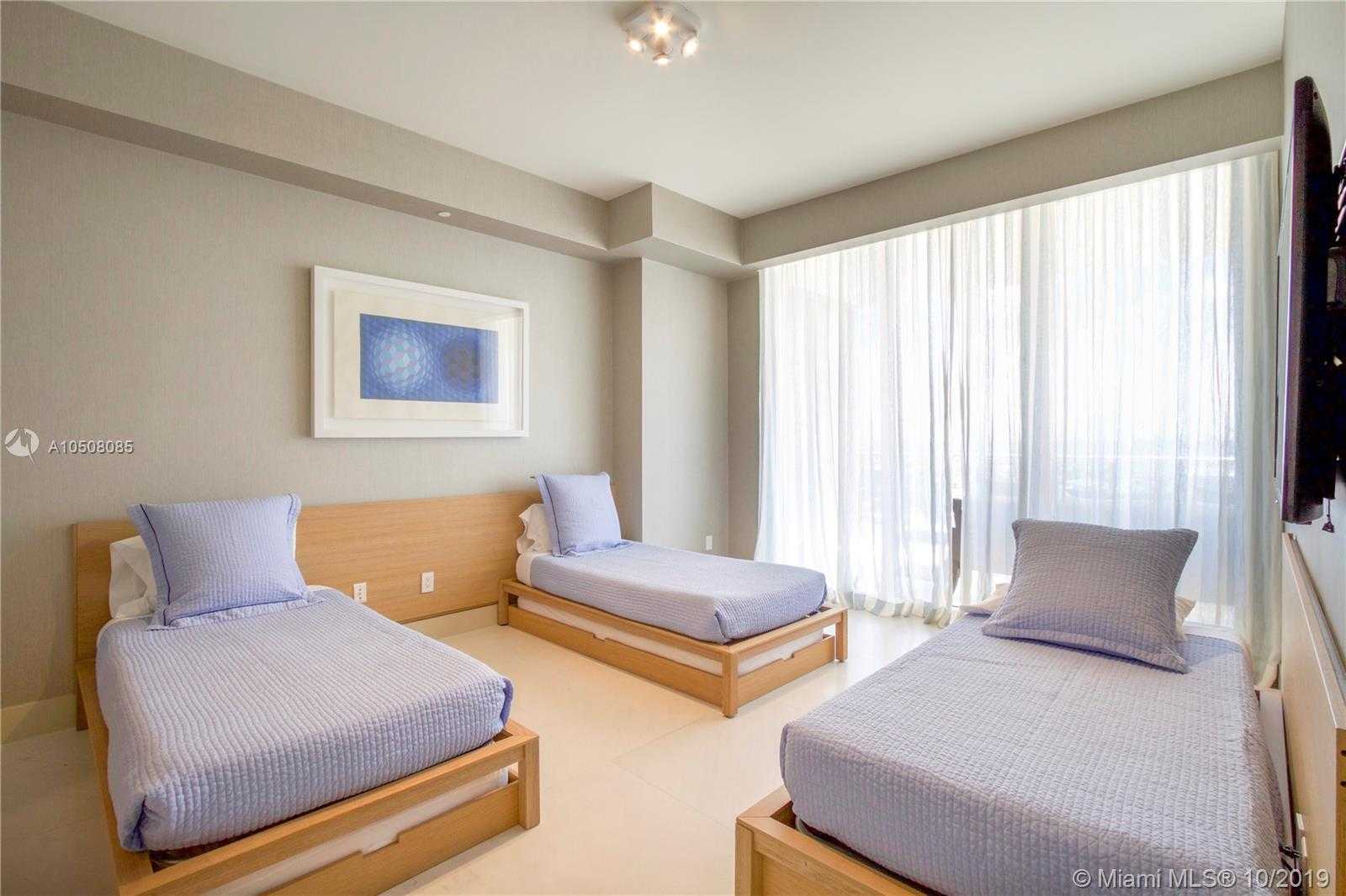 Small Image of 9701 Collins Ave, Bal Harbour, FL 33154, USA Number 13