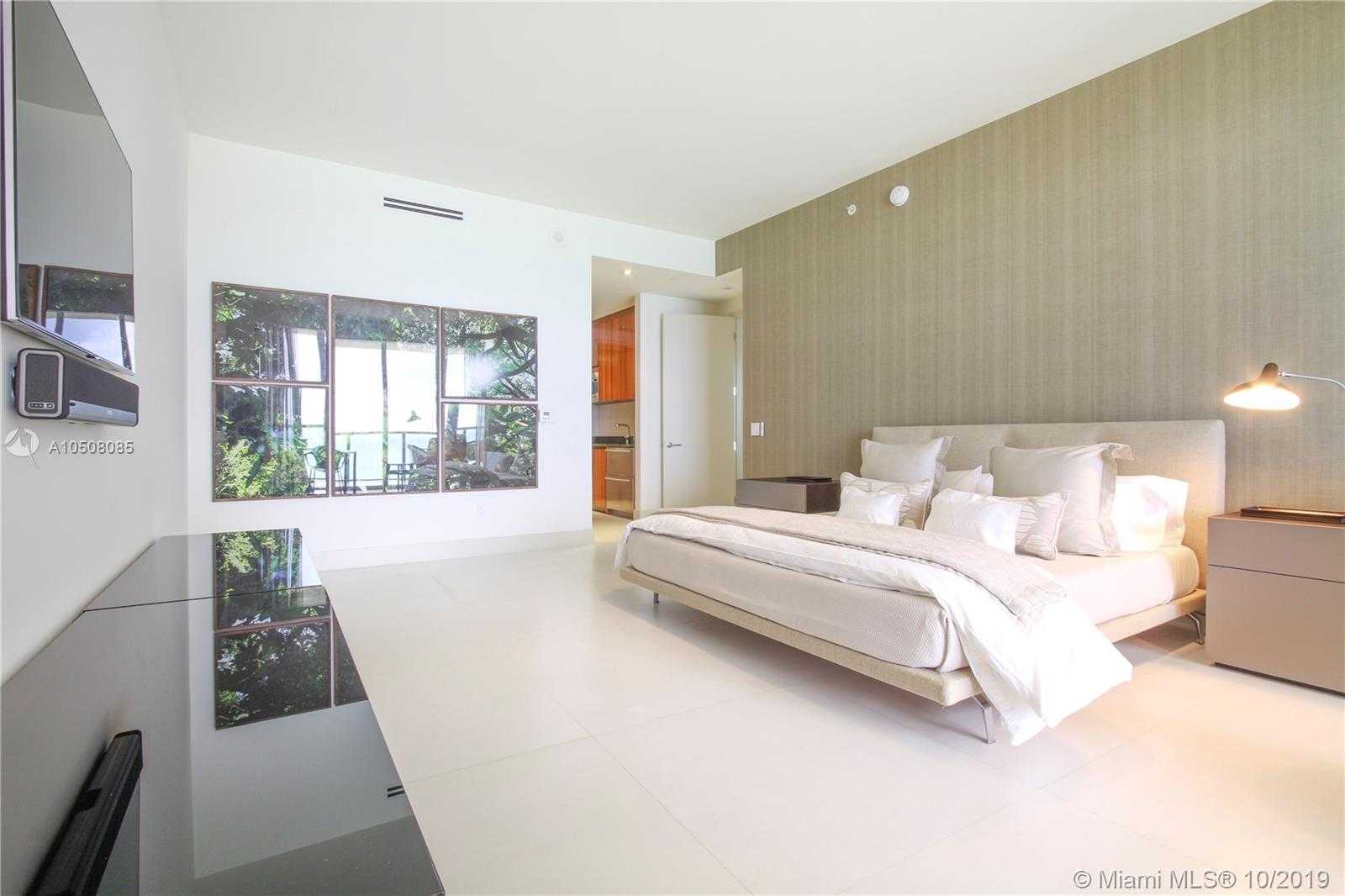 Small Image of 9701 Collins Ave, Bal Harbour, FL 33154, USA Number 24