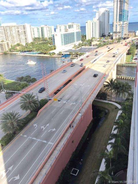 Small Image of 2602 E Hallandale Beach Blvd, Hallandale Beach, FL 33009, USA Number 19