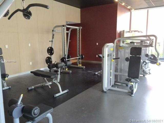 Small Image of 2602 E Hallandale Beach Blvd, Hallandale Beach, FL 33009, USA Number 20