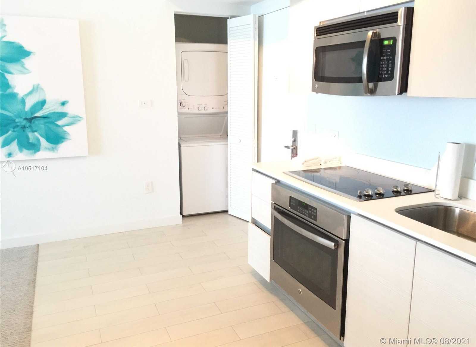 Small Image of 2602 E Hallandale Beach Blvd, Hallandale Beach, FL 33009, USA Number 3
