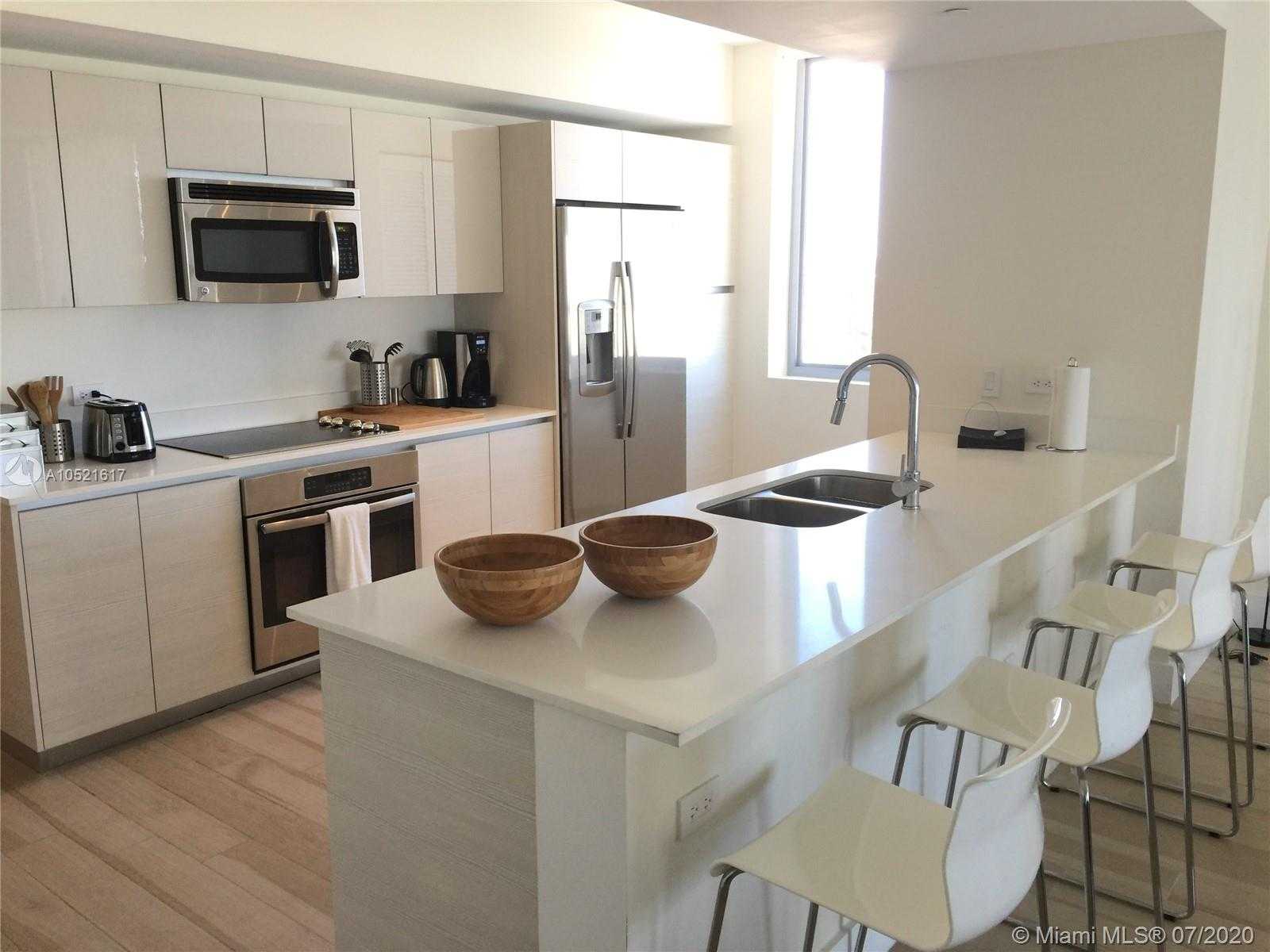 Small Image of 2600 E Hallandale Beach Blvd, Hallandale Beach, FL 33009, USA Number 11