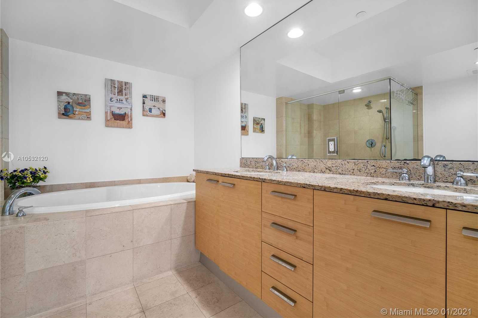 Small Image of 1830 S Ocean Dr, Hallandale Beach, FL 33009, USA Number 18