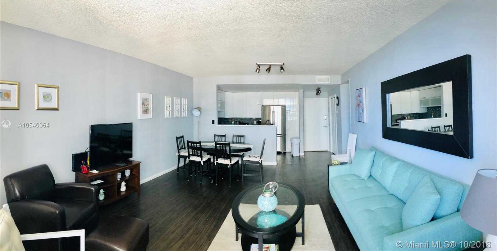 Small Image of 3505 S Ocean Dr, Hollywood, FL 33019, USA Number 6