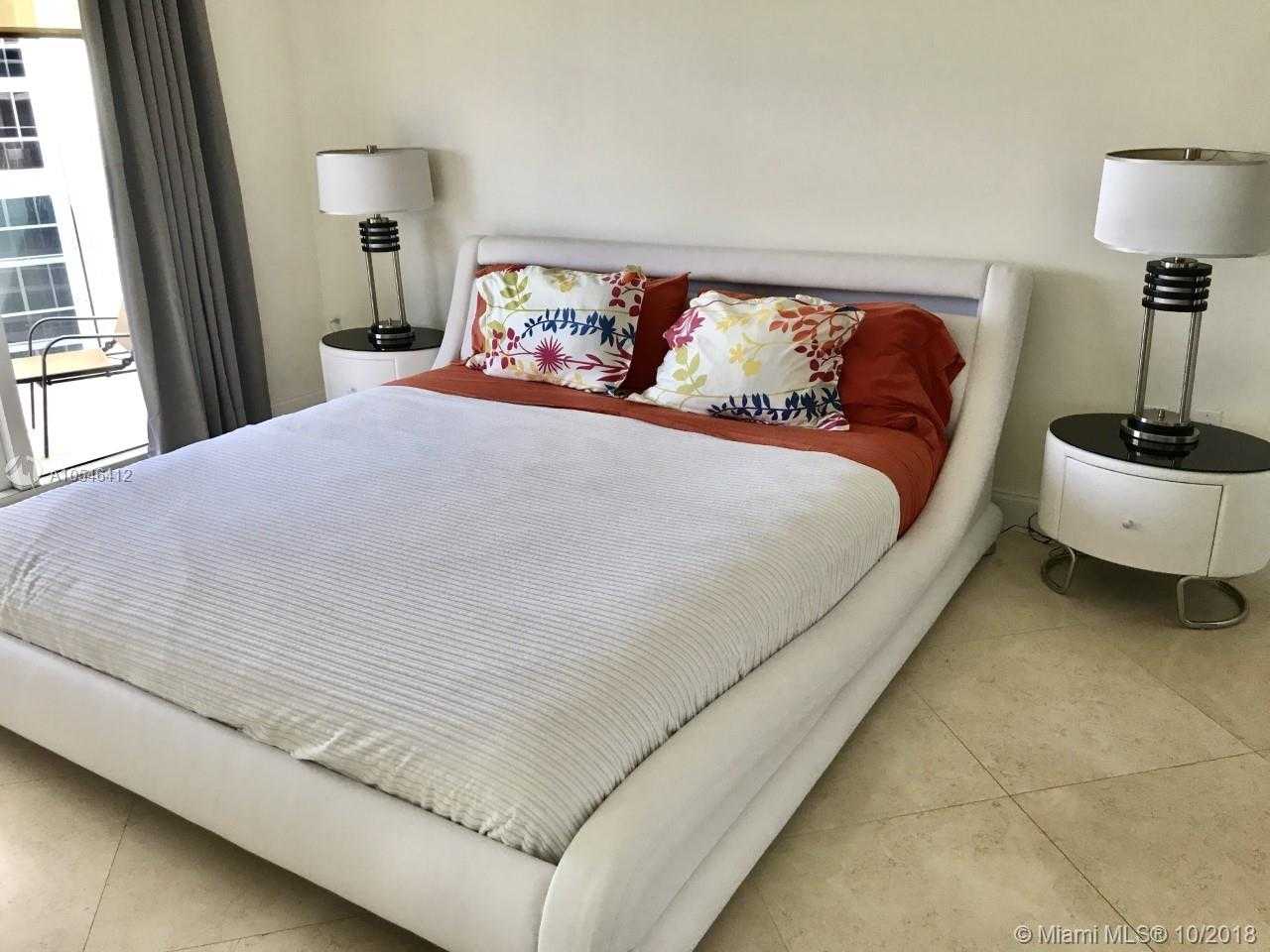 Small Image of 1830 S Ocean Dr, Hallandale Beach, FL 33009, USA Number 10