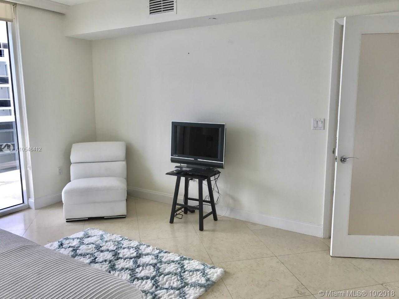 Small Image of 1830 S Ocean Dr, Hallandale Beach, FL 33009, USA Number 25