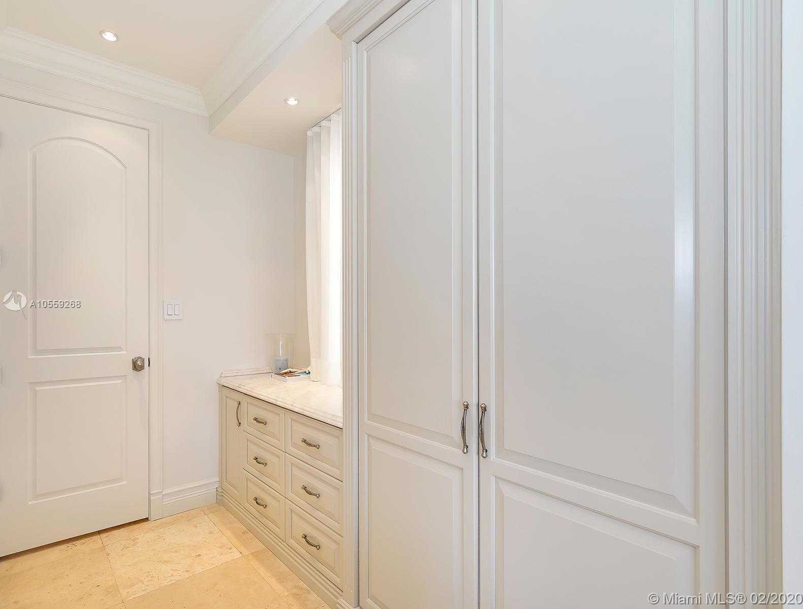 Small Image of 19251 Fisher Island Dr, Miami Beach, FL 33109, USA Number 18