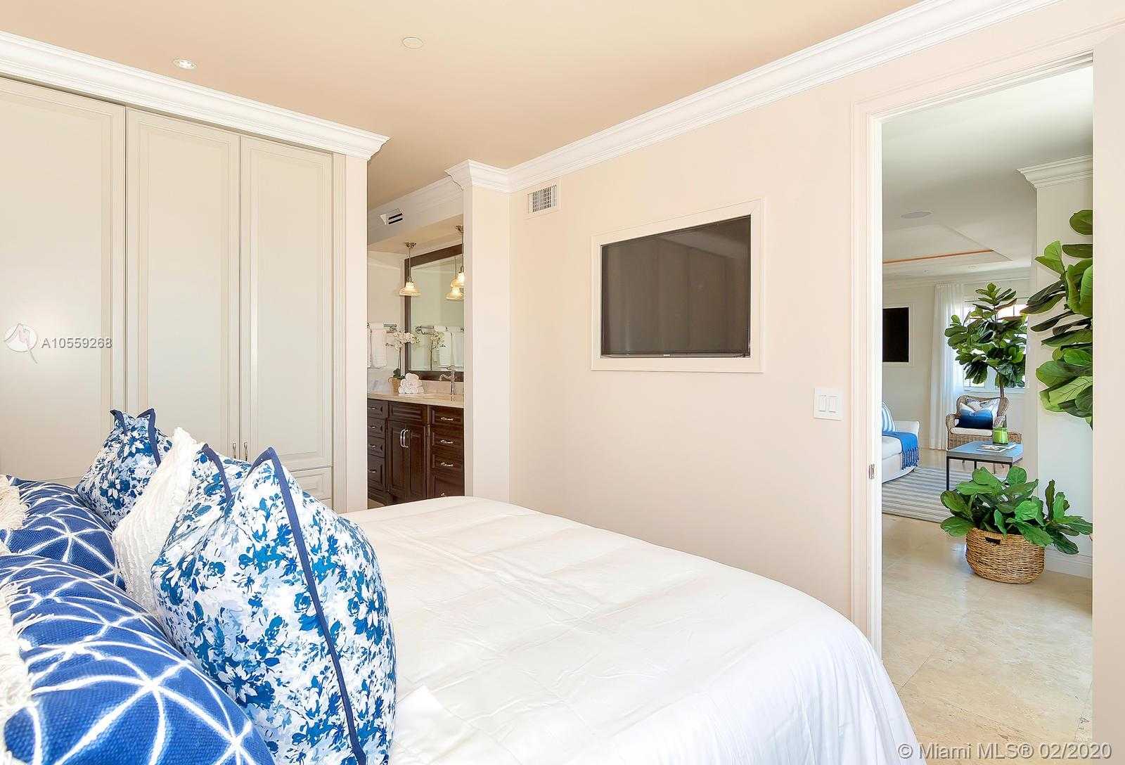 Small Image of 19251 Fisher Island Dr, Miami Beach, FL 33109, USA Number 26