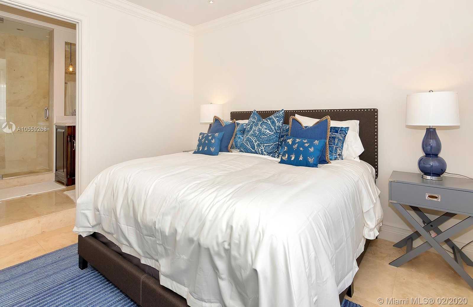 Small Image of 19251 Fisher Island Dr, Miami Beach, FL 33109, USA Number 30