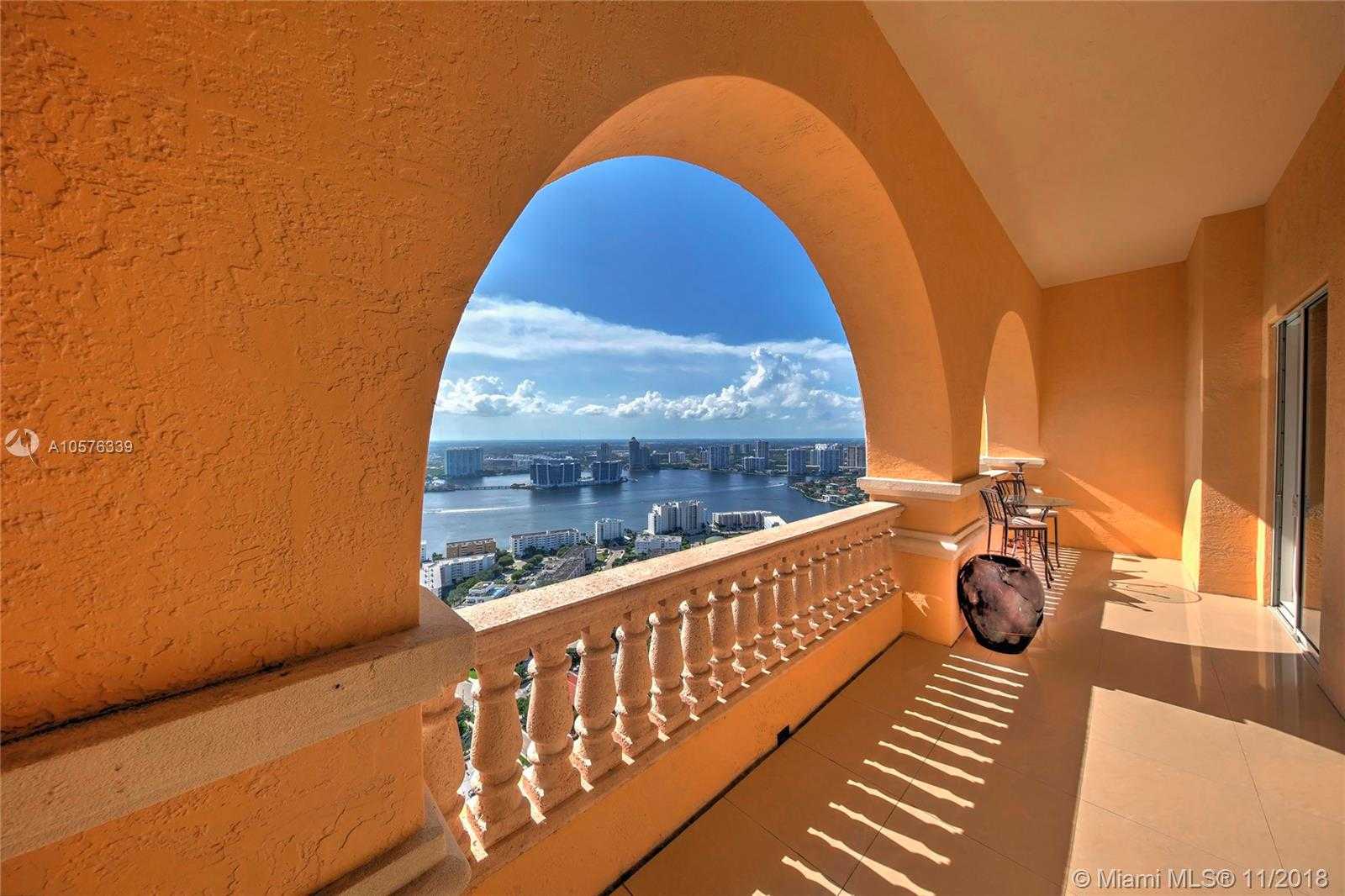 Small Object Image