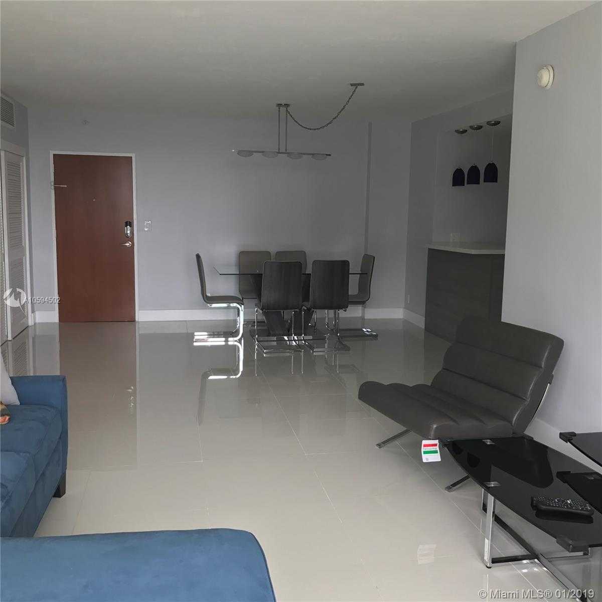 Small Image of 3801 S Ocean Dr, Hollywood, FL 33019, USA Number 3
