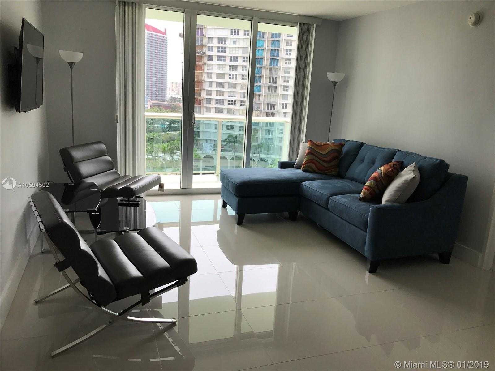Small Image of 3801 S Ocean Dr, Hollywood, FL 33019, USA Number 4