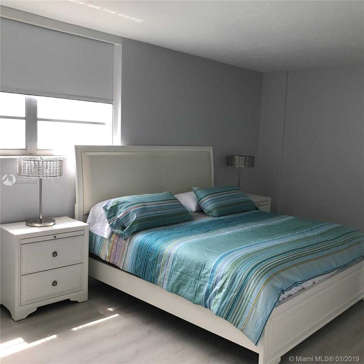 Small Image of 3801 S Ocean Dr, Hollywood, FL 33019, USA Number 7