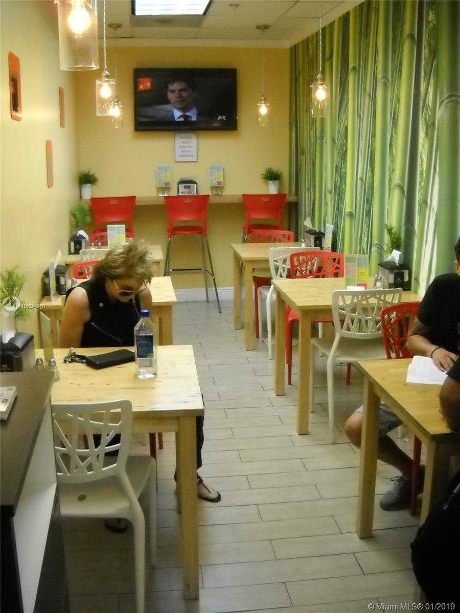 Small Image of 3901 S Ocean Dr, Hollywood, FL 33019, USA Number 29