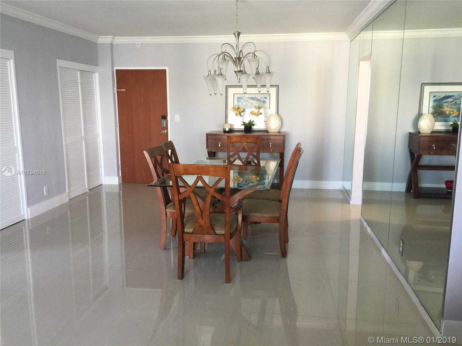 Small Image of 3901 S Ocean Dr, Hollywood, FL 33019, USA Number 4