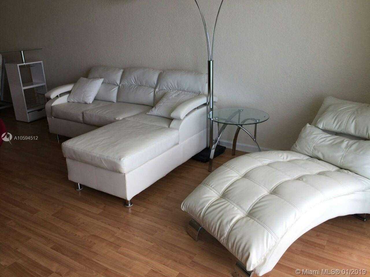 Small Image of 3901 S Ocean Dr, Hollywood, FL 33019, USA Number 13