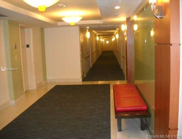 Small Image of 3901 S Ocean Dr, Hollywood, FL 33019, USA Number 9