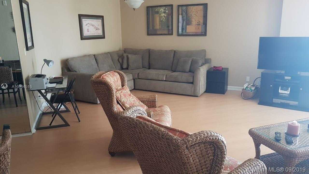 Small Image of 3901 S Ocean Dr, Hollywood, FL 33019, USA Number 7