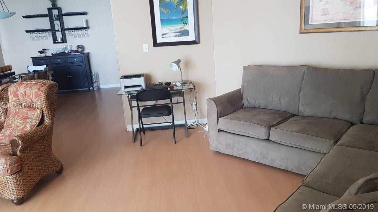 Small Image of 3901 S Ocean Dr, Hollywood, FL 33019, USA Number 8