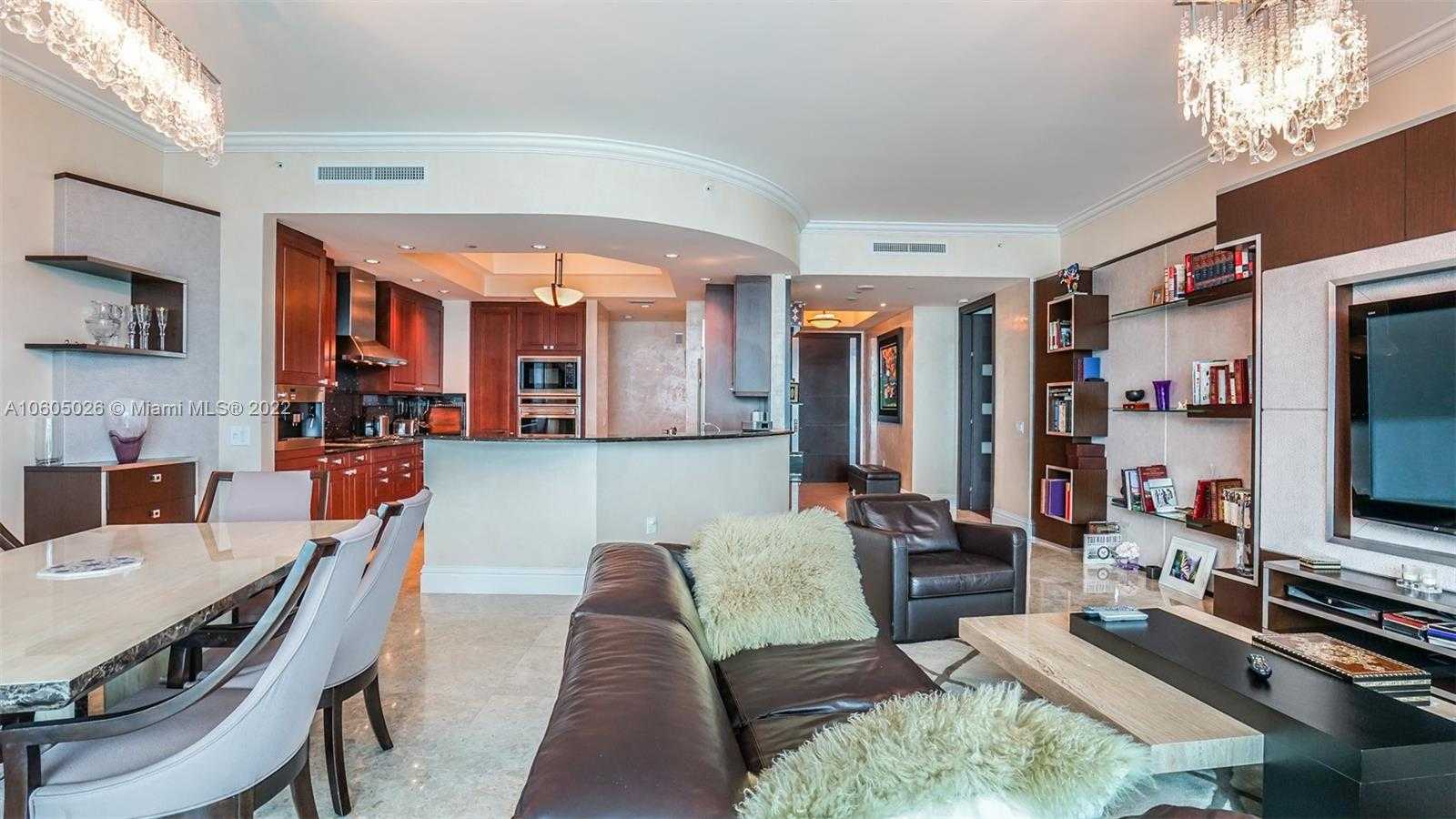 Small Image of 10295 Collins Ave, Bal Harbour, FL 33154, USA Number 8