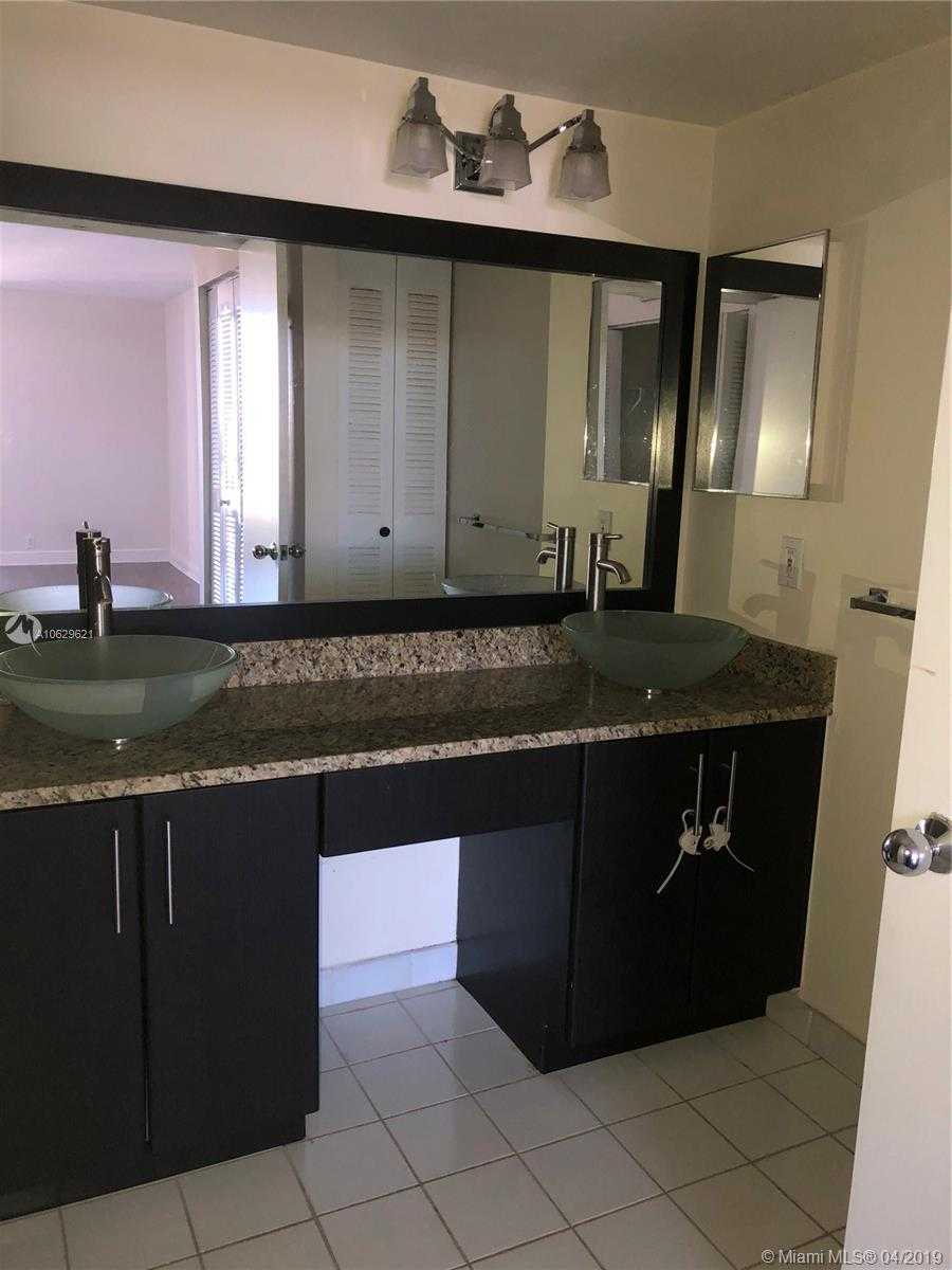 Small Image of 3300 NORTH EAST 191ST ST #712, Aventura Number 18