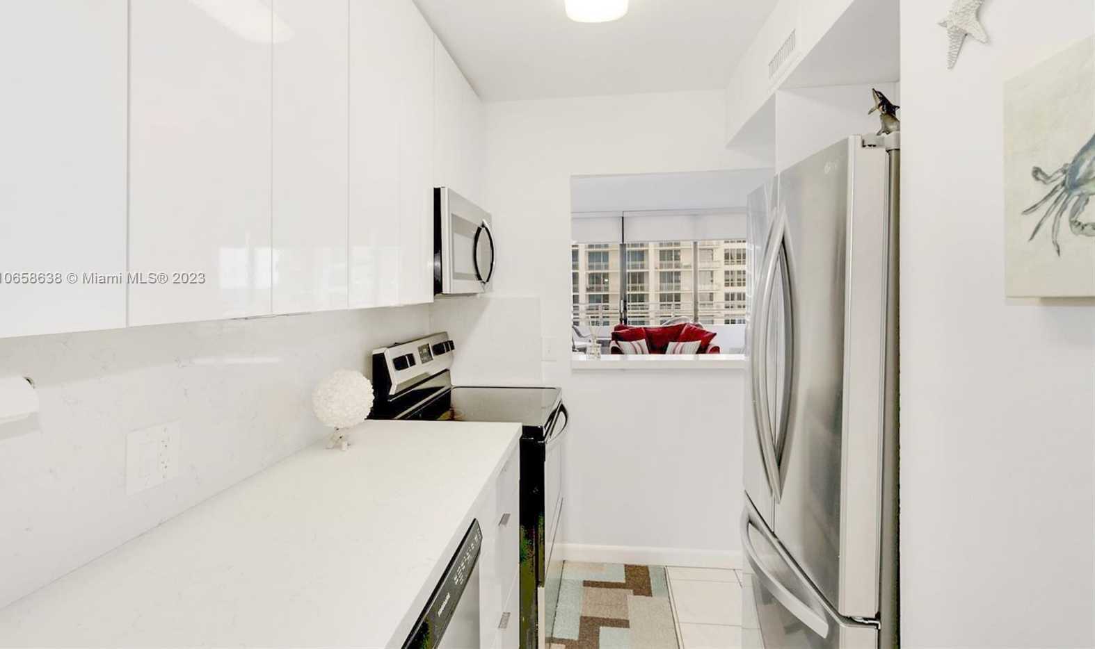 Small Image of 3505 S Ocean Dr, Hollywood, FL 33019, USA Number 10