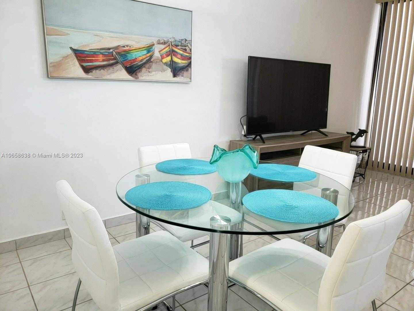 Small Image of 3505 S Ocean Dr, Hollywood, FL 33019, USA Number 7