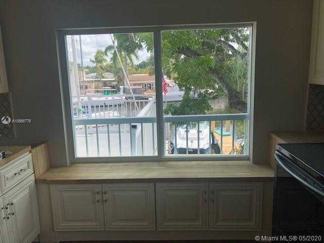Small Image of 1524 Argyle Dr, Fort Lauderdale, FL 33312, USA Number 24