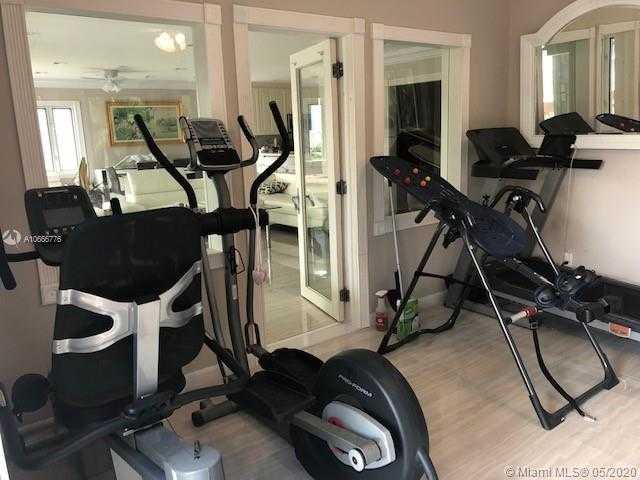 Small Image of 1524 Argyle Dr, Fort Lauderdale, FL 33312, USA Number 25