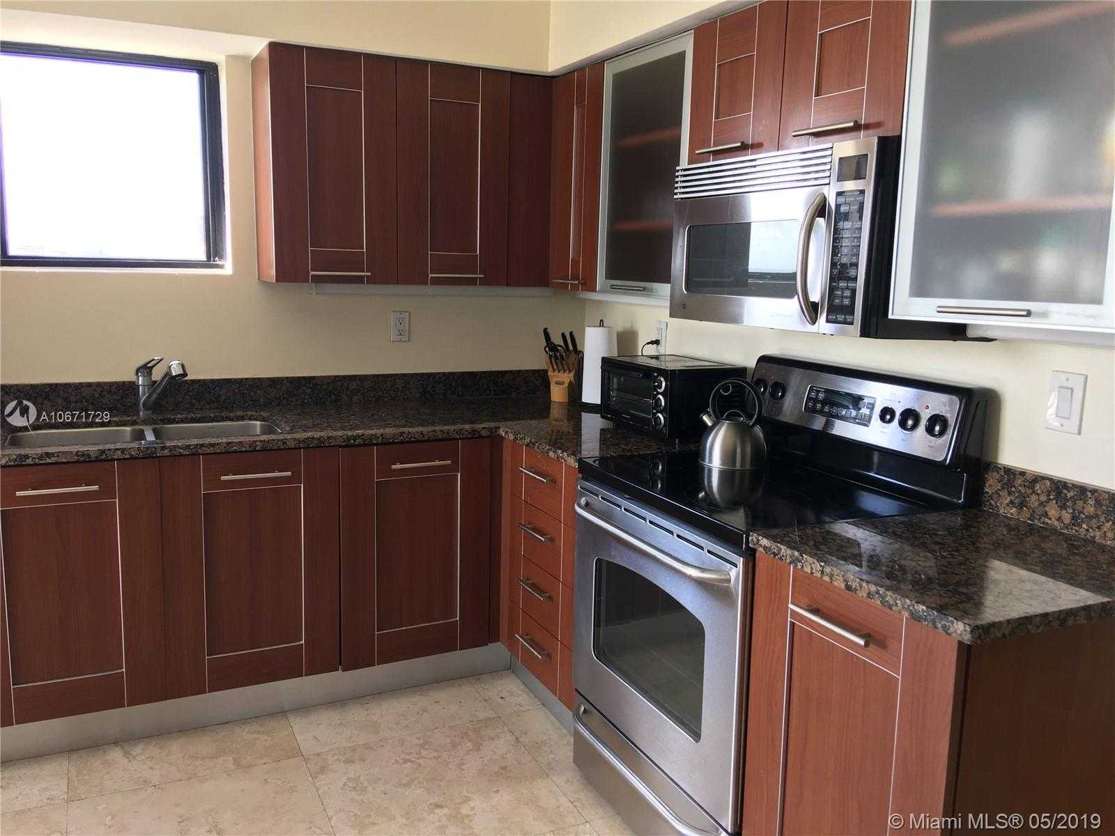 Small Image of 3300 NE 191st St, Aventura, FL 33180, USA Number 3