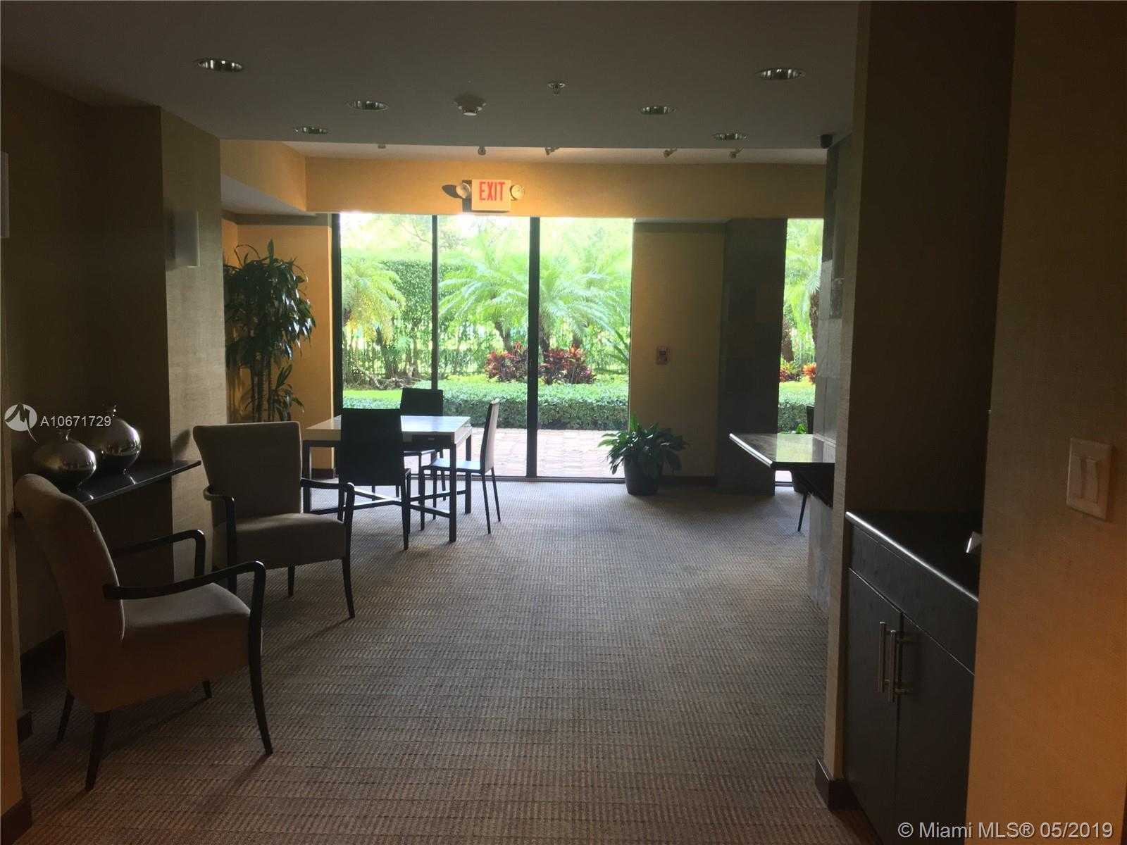 Small Image of 3300 NE 191st St, Aventura, FL 33180, USA Number 33