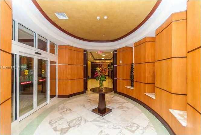 Small Image of 16699 Collins Ave, Hollywood, FL 33024, USA Number 27