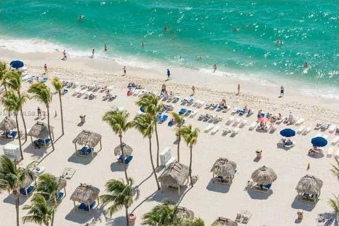Small Image of 16699 Collins Ave, Hollywood, FL 33024, USA Number 3