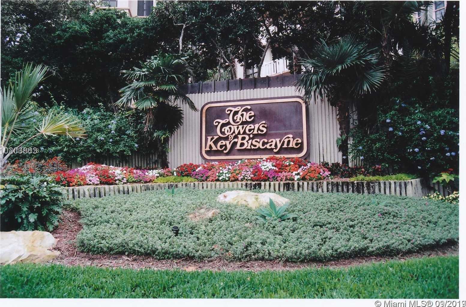 Small Image of 1121 Crandon Blvd, Miami, FL 33149, USA Number 28
