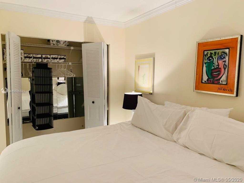 Small Image of 20301 WEST COUNTRY CLUB DR #1226, Aventura Number 20