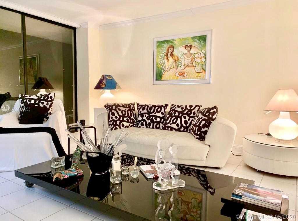 Small Image of 20301 WEST COUNTRY CLUB DR #1226, Aventura Number 5