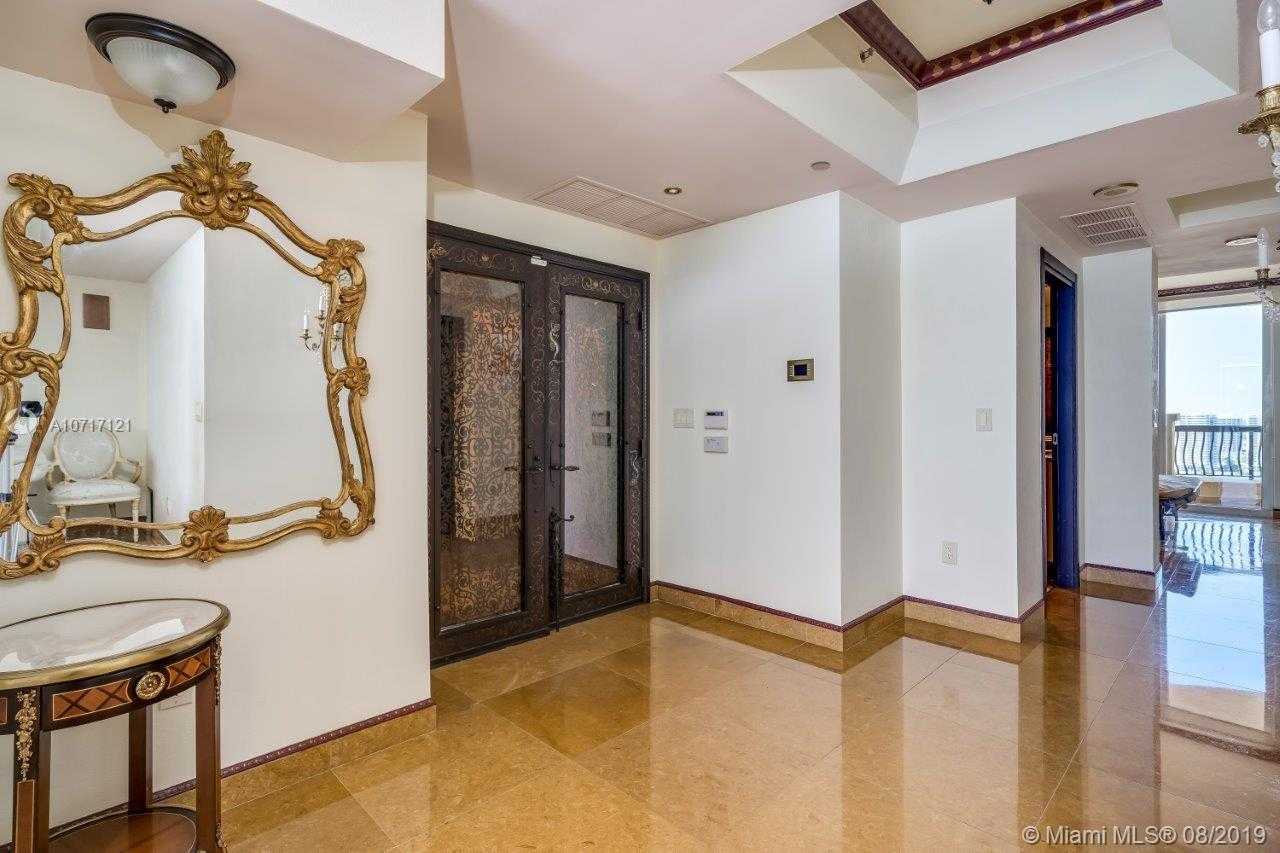 Small Image of 17875 Collins Ave, Sunny Isles Beach, FL 33160, USA Number 13