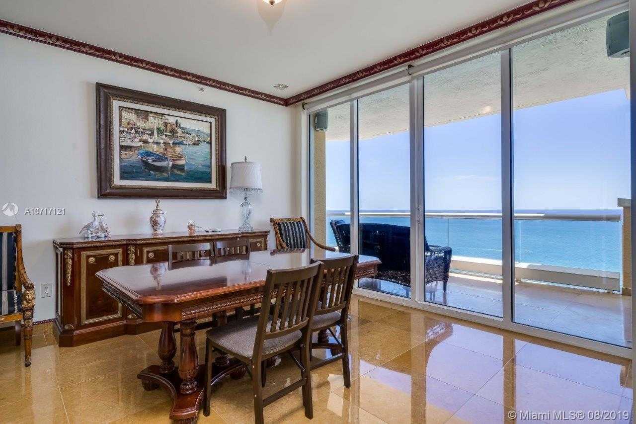 Small Image of 17875 Collins Ave, Sunny Isles Beach, FL 33160, USA Number 15