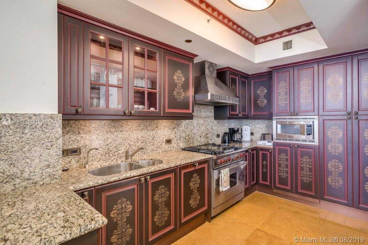 Small Image of 17875 Collins Ave, Sunny Isles Beach, FL 33160, USA Number 19